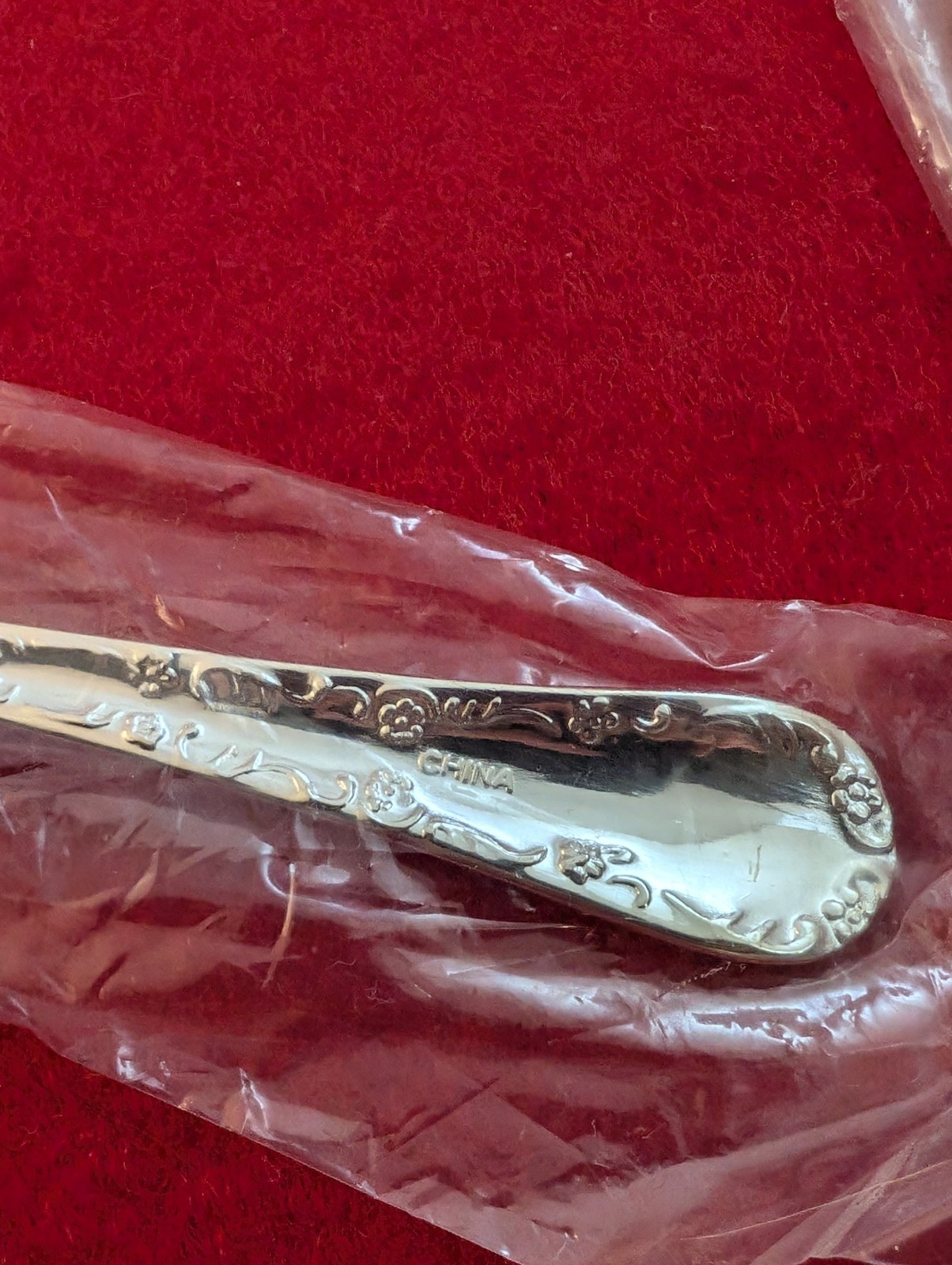 Set Of 6 Enchanted Rose Unmarked SilverPlate Teaspoons Flatware
