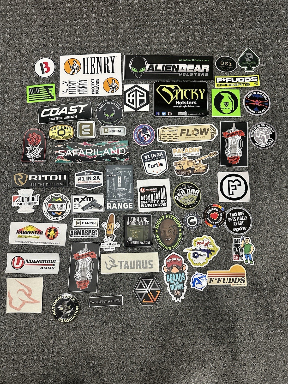 Shot Show 54 Hunting Gun Stickers Sar Huxwrx Alpha Fox Trot Safariland Taurus