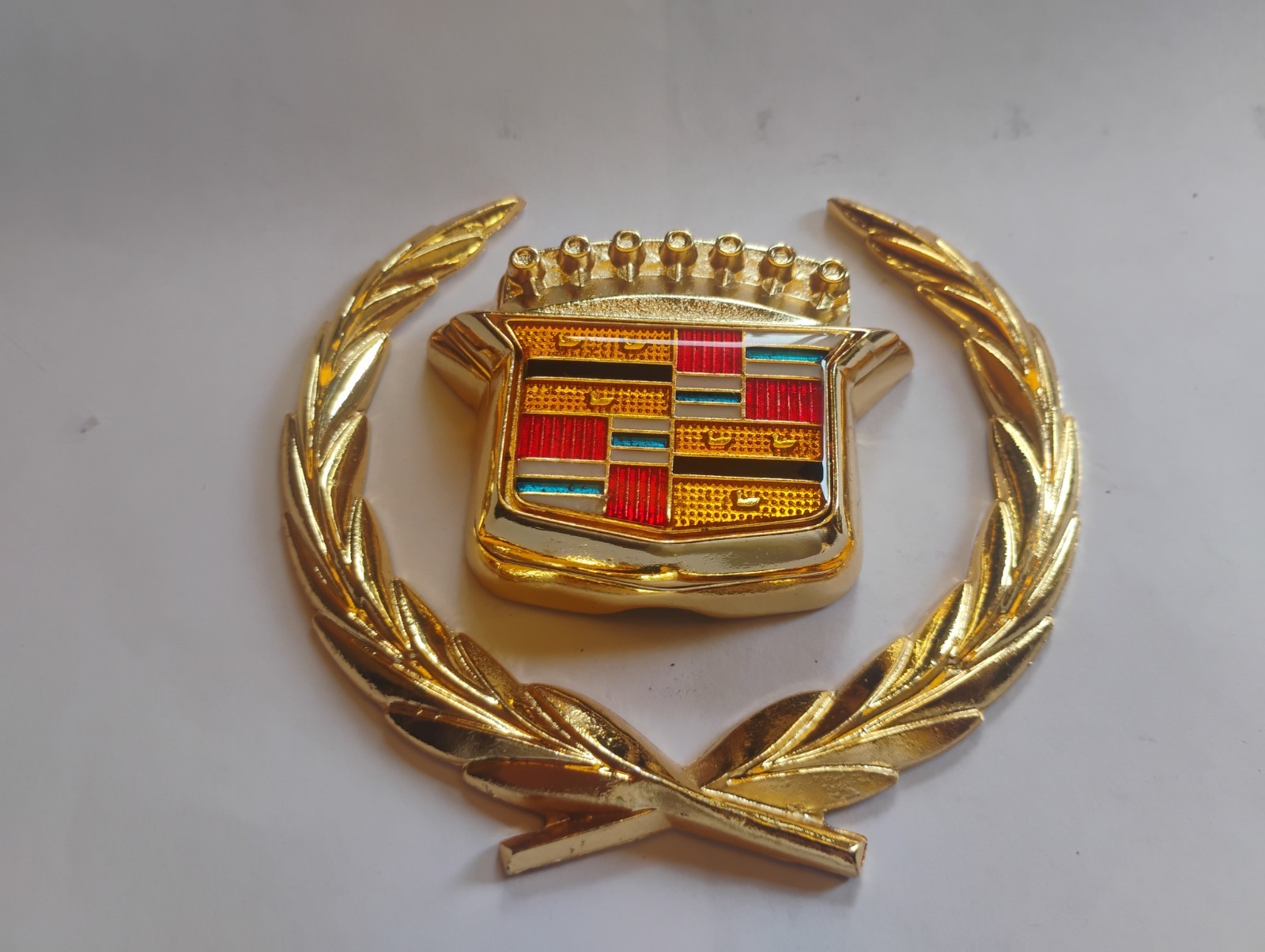 NEW  80-96 Cadillac Models GOLD Trunk Lock Swing Emblem