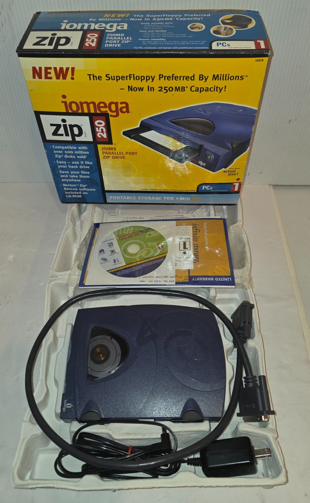 Iomega 250MB External Parallel Port Zip Drive - Blue (Z250P)
