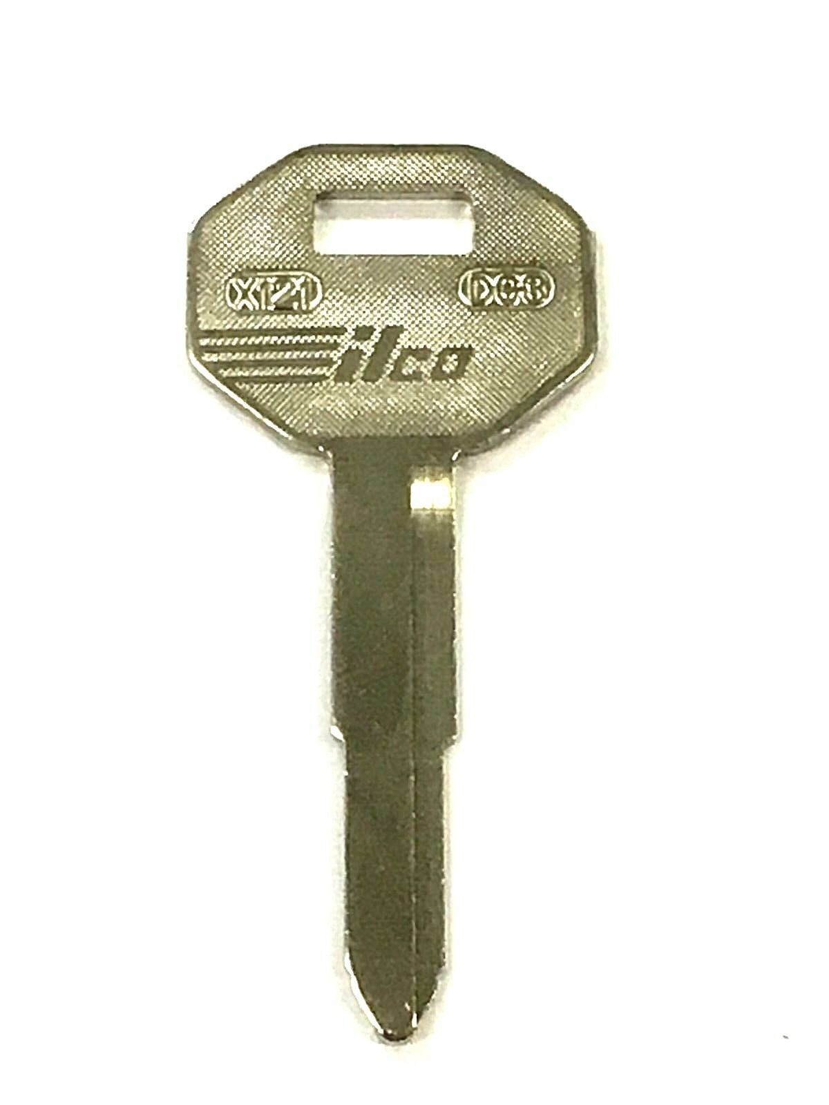 1 PRE 1989-1989 Mitsubishi Fuso Truck Automotive X121 DC3 Key Blank