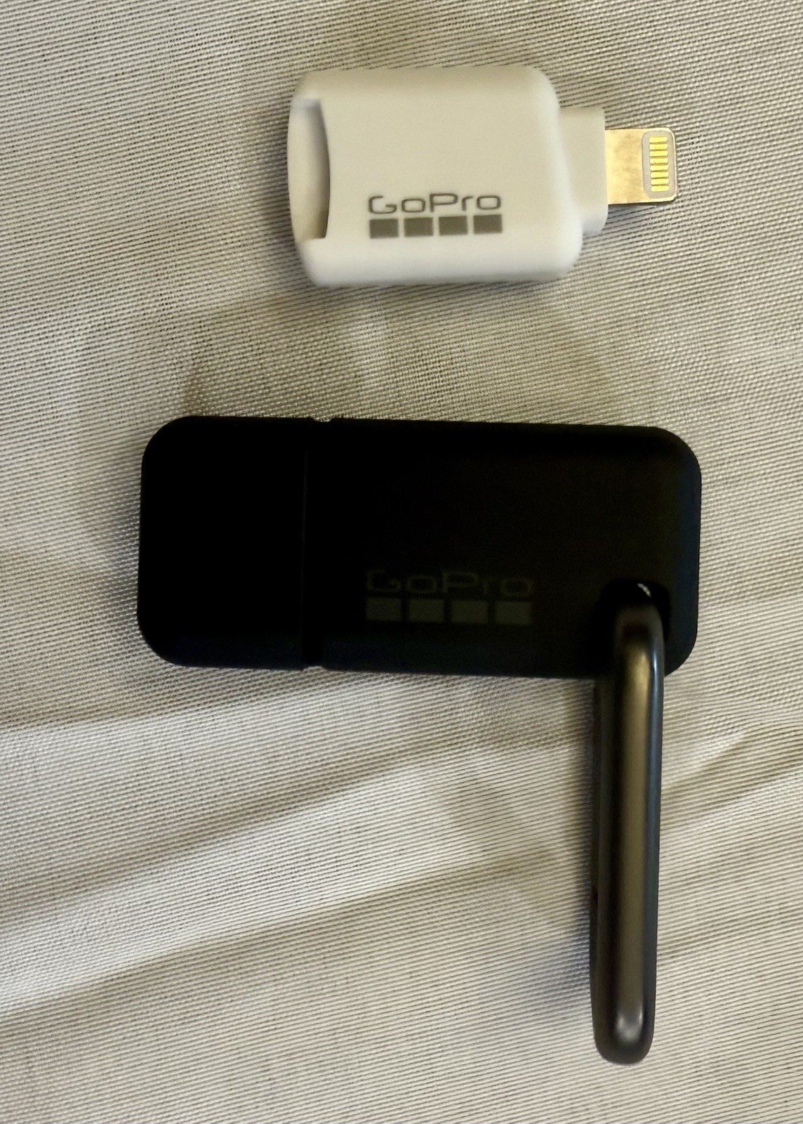GoPro microSD Card Reader Adapter w/Cover & Carabiner - Apple Lightning Port