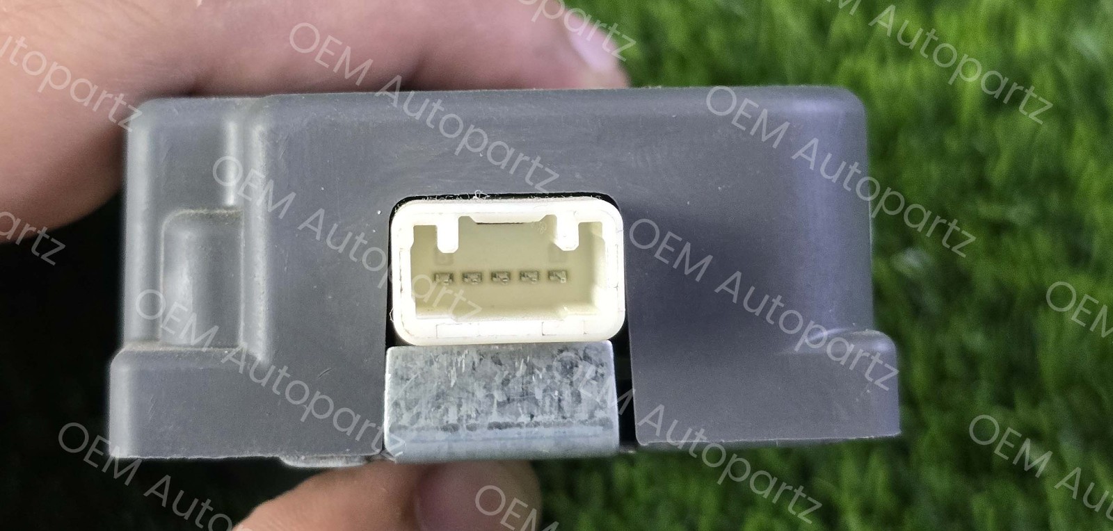 Toyota Tundra 2009-2017 Keyless Entry Control Receiver Module 89741-0C041 OEM