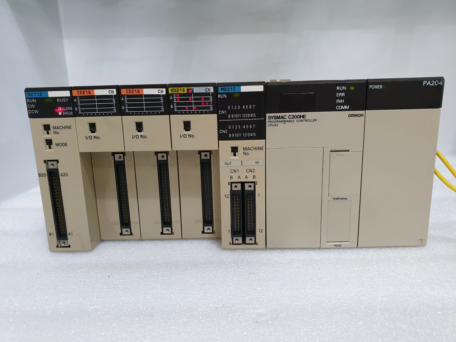 OMRON PLC C200HW-PA204, C200HE-CPU42, MD215, NC112, ID216[2], OD218