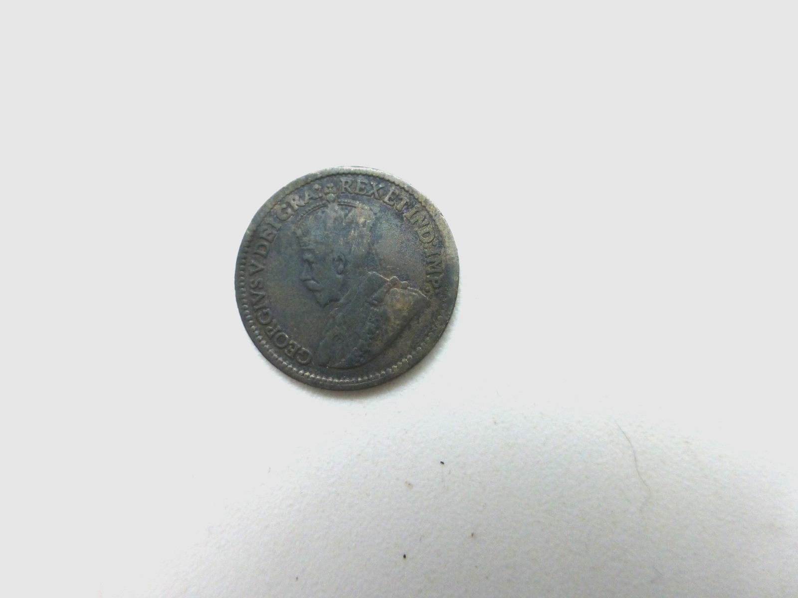 1913 Canadian 5 Cent Silver in F Condition