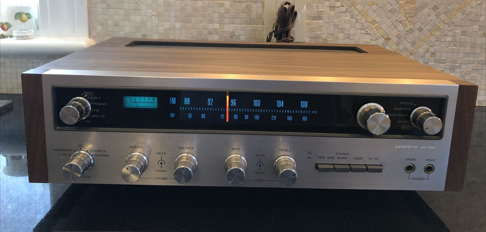 Lafayette LR-220 25 WPC Stereo AM/FM Receiver Perfect Working Condition