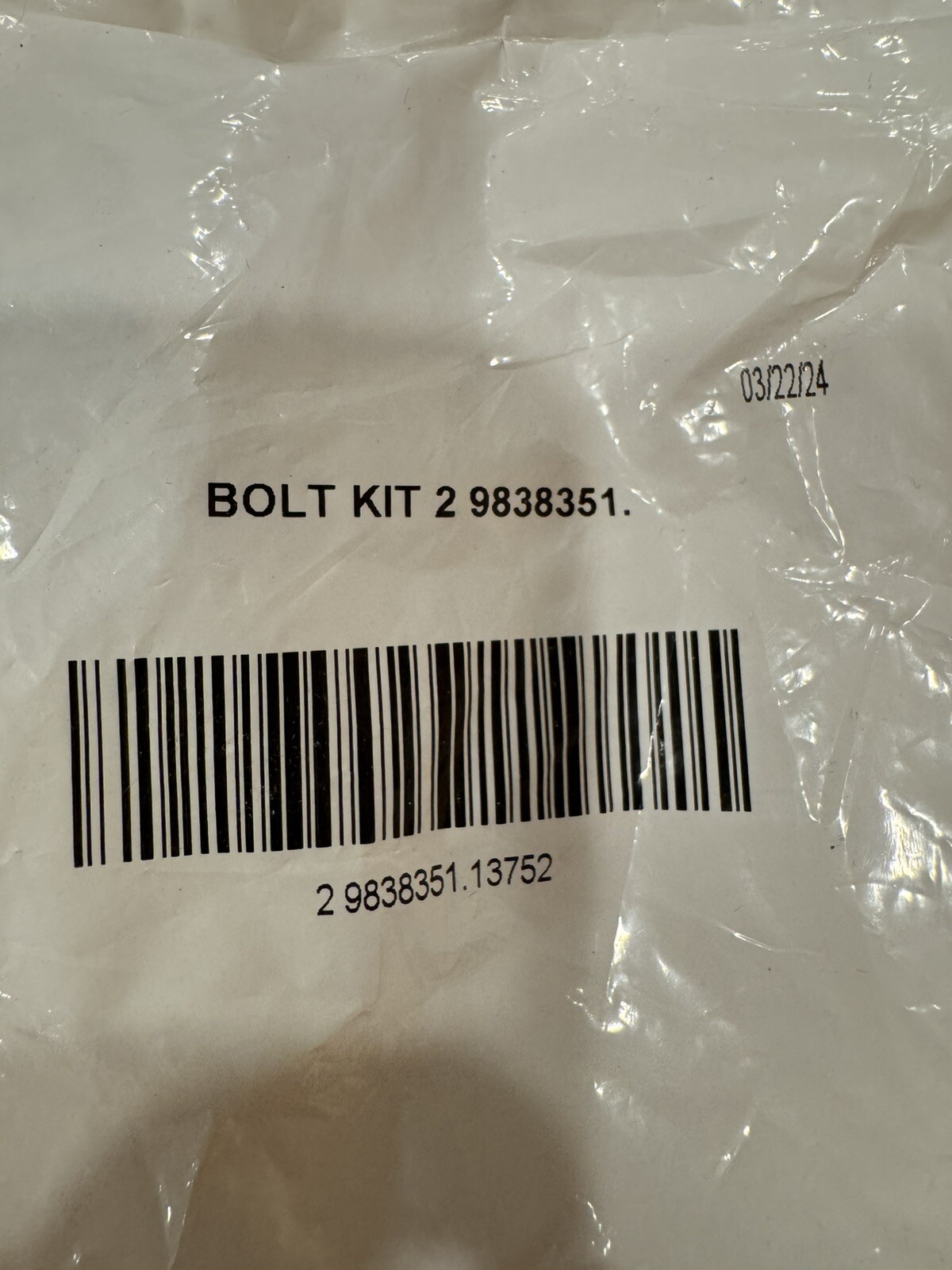 Bolt Kit 2 9838351