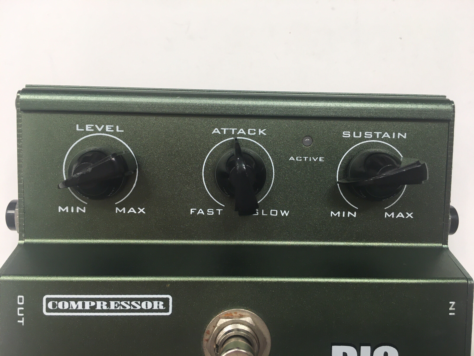 Rocktron Big Crush Compressor Sustainer Compression Guitar Effect Pedal
