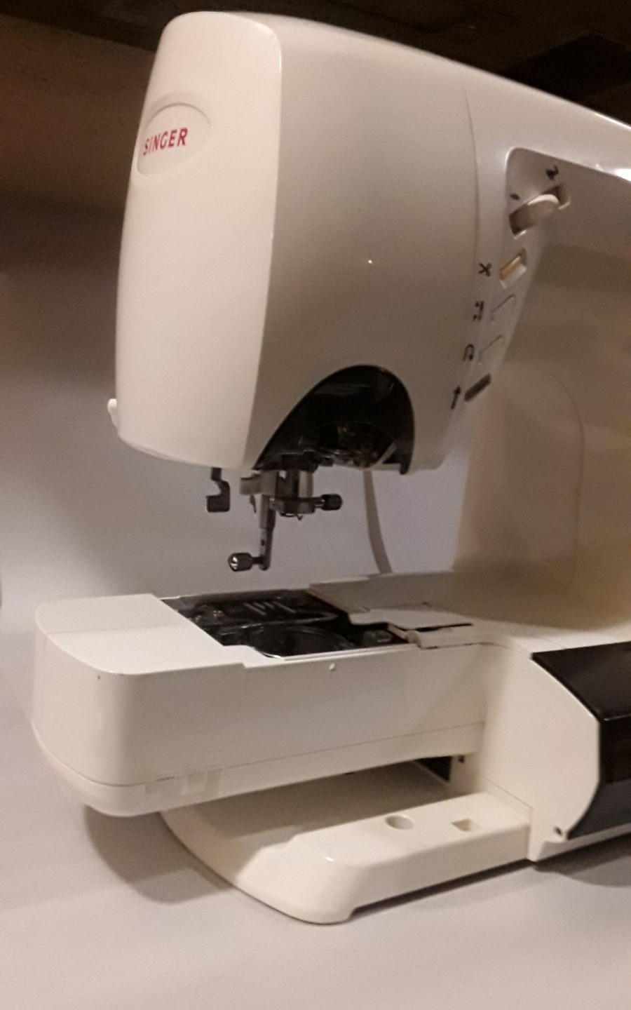 Singer Quantum XL-5000 Computerized Sewing Machine No Embroidery Unit Parts Only