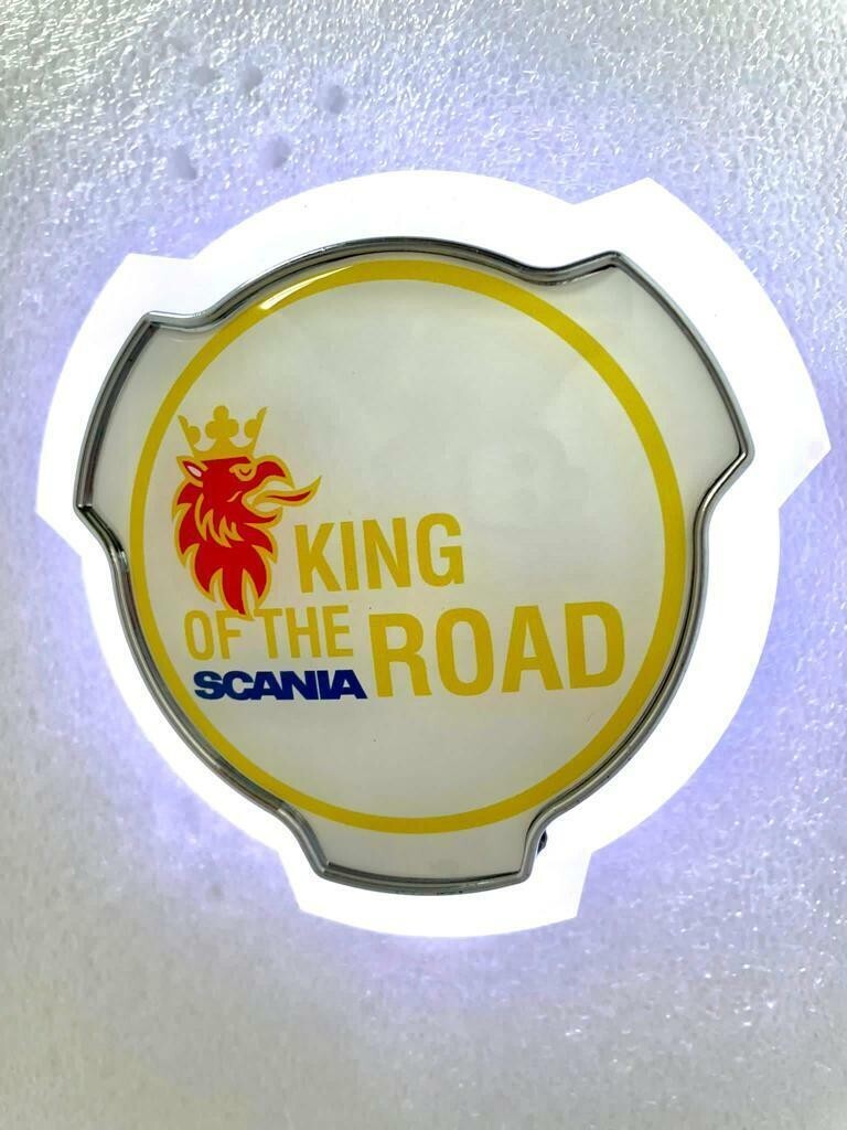 FOR SCANIA GRIFFIN FRONT GRILL EMBLEM BADGE WHITE LED HEADLIGHT LIGHTING LAMP