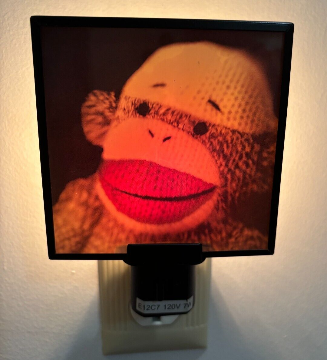 Night Light Sock Monkey Picture w/ Bulb Works