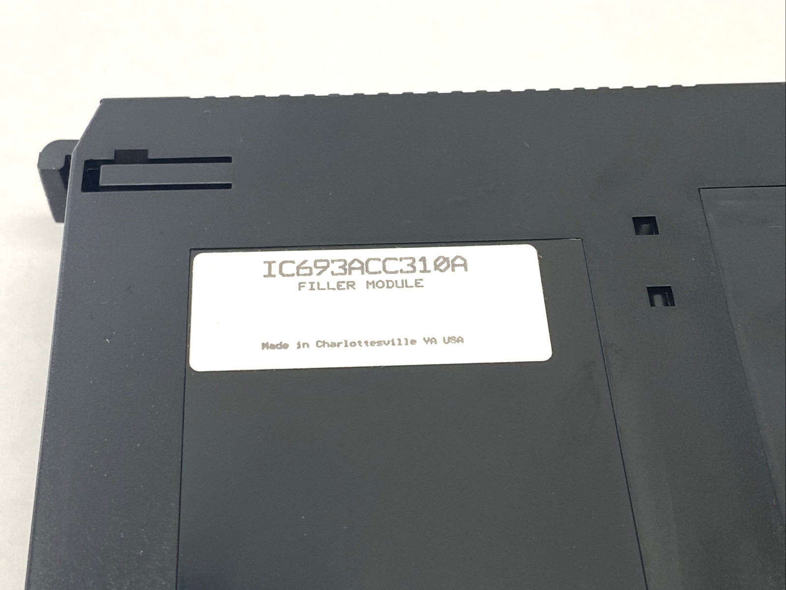 GE Fanuc IC693ACC310A Filler Module, Blank Module