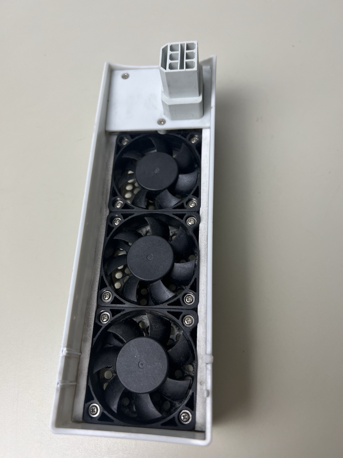 Xbox 360 Nyko Intercooler Original Model Prevents Console Overheating Tested