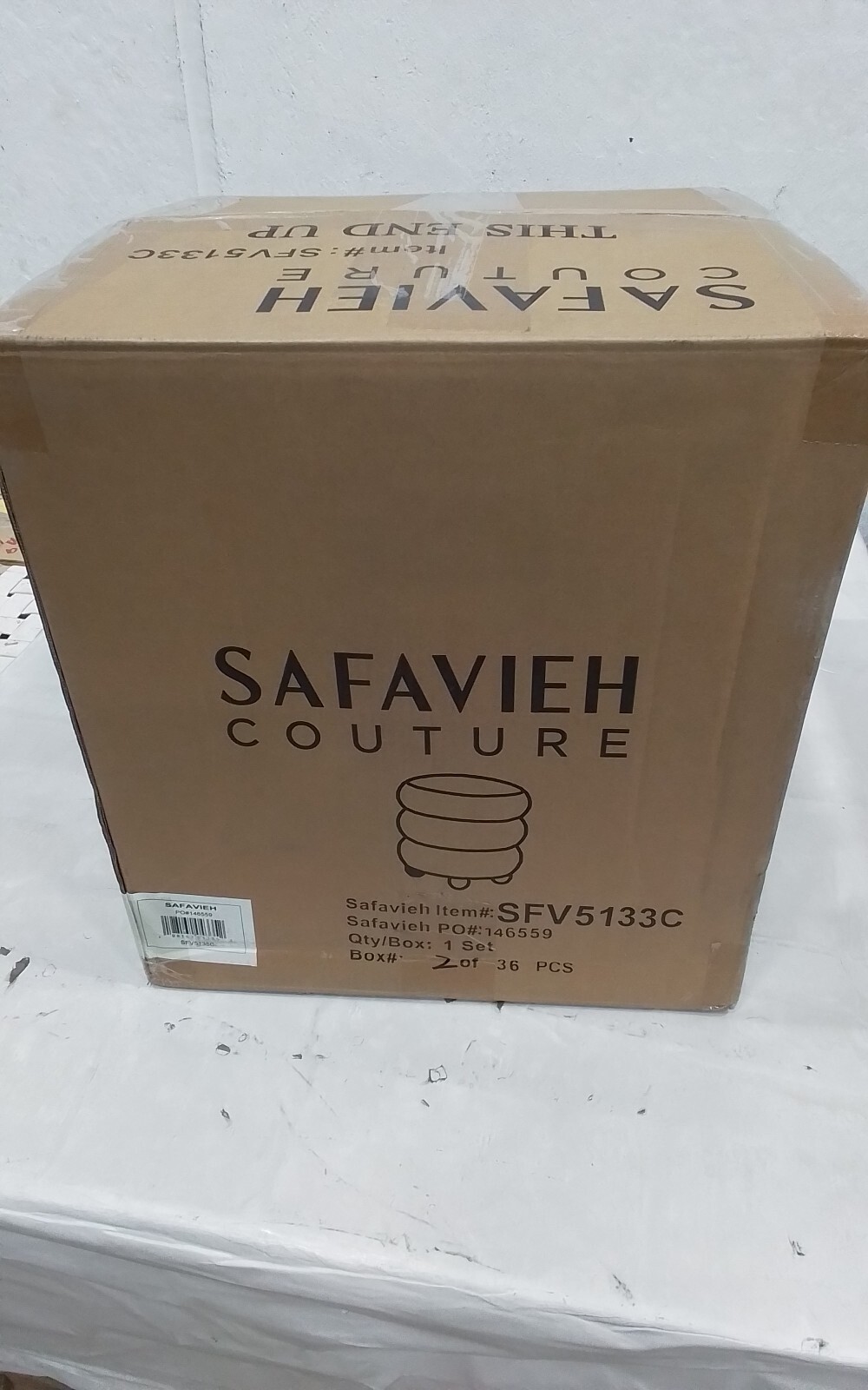 Safavieh CECELIA ROUND OTTOMAN, Reduced Price 2172754018 SFV5133C