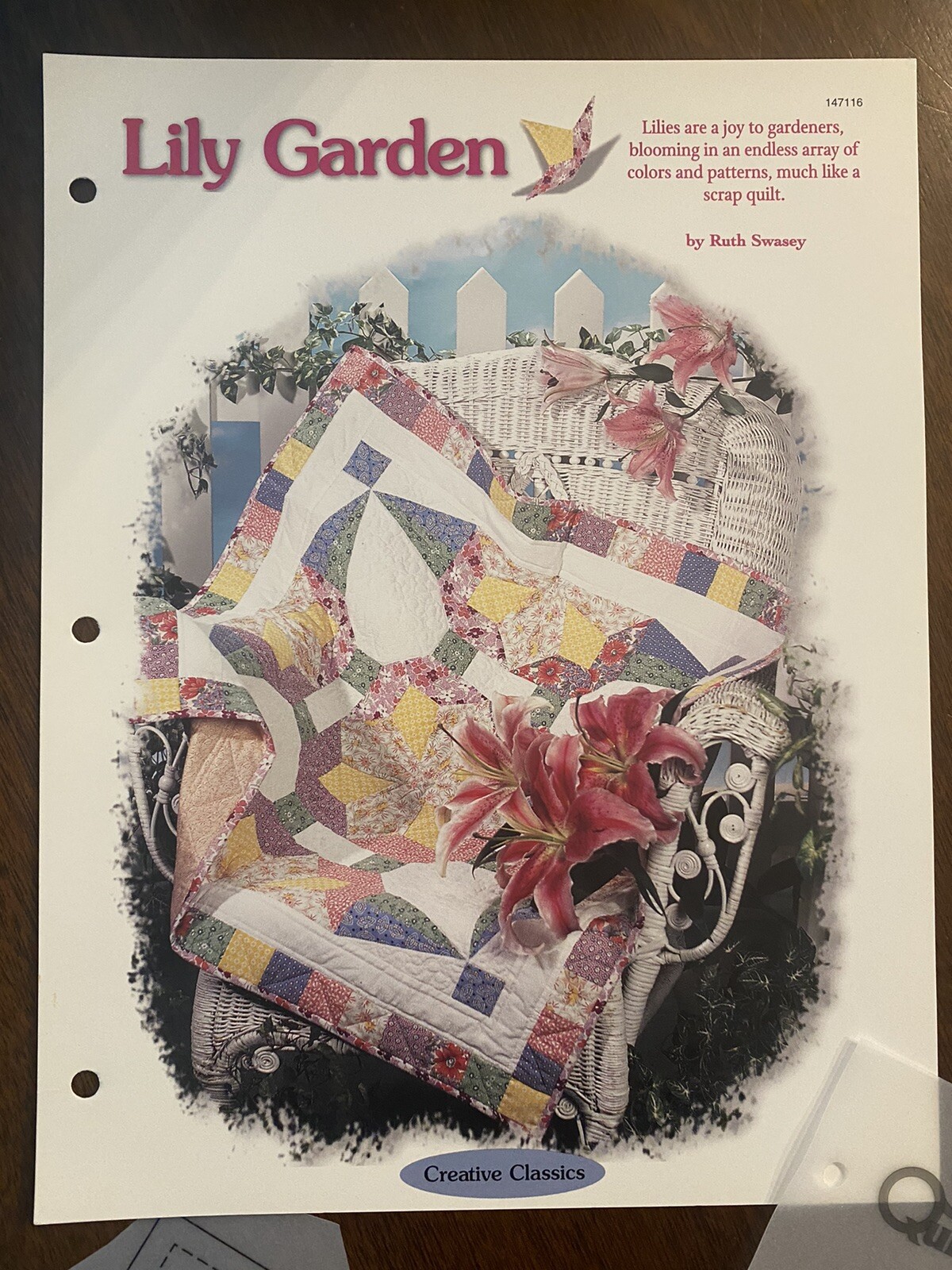 Lily Garden Wall Accent  Quilt Pattern Oxmoor House Vtg