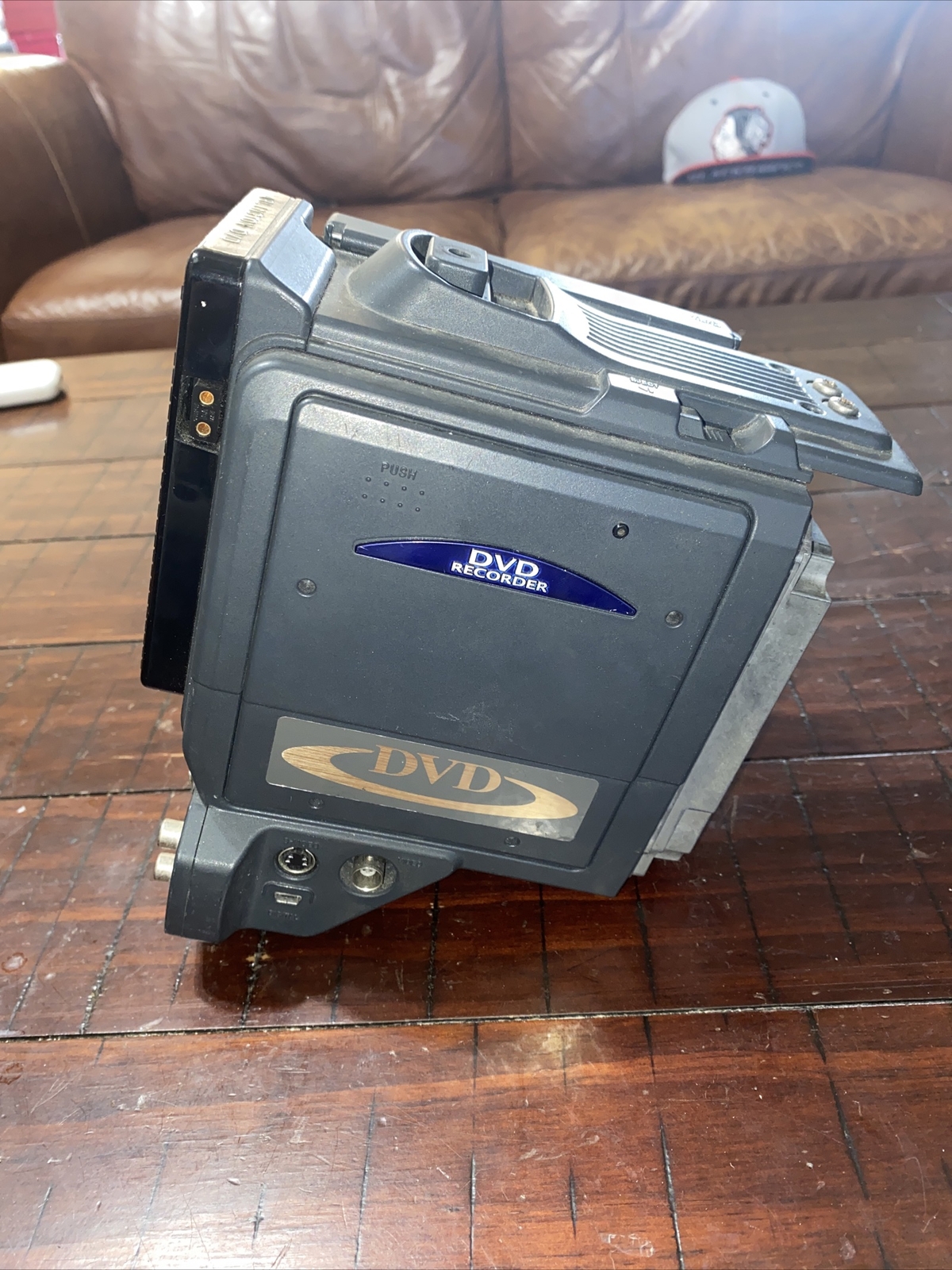 Hitachi cr-d10 professional dvd recorder for z-3000 untested