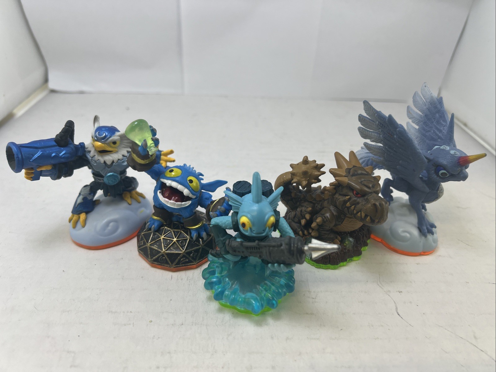 Skylanders Figure Bundle Lot Of 5 Toys #ML19