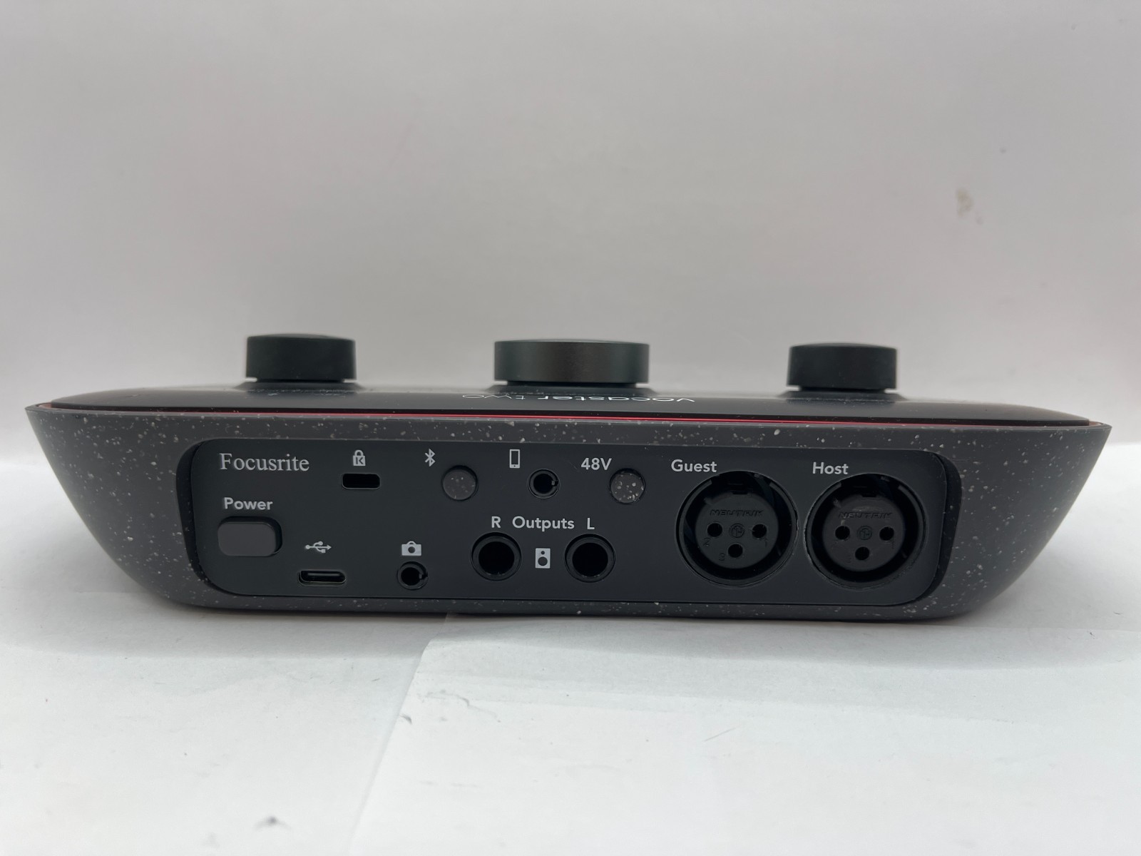 Focusrite Vocaster Two Studio USB-C Podcasting Audio Interface Bundle