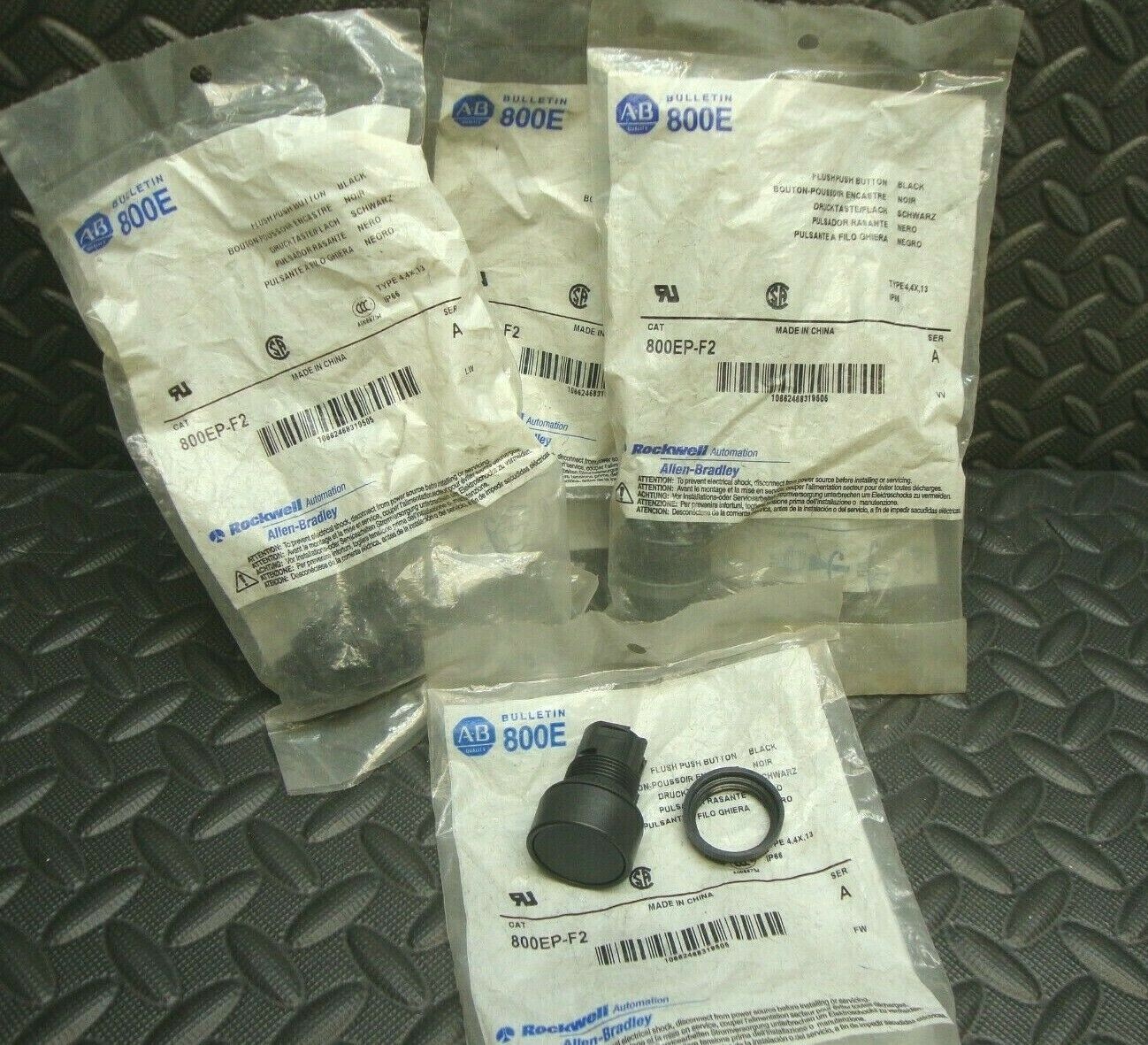 4 Lot NEW Allen Bradley 800EP-F2 Black Flush Push Button AB
