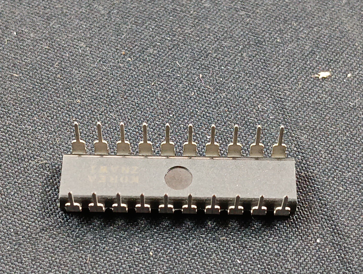 SN74LS623ND IC. Octal Bus Traseiver For Asynchronous 2 Way Communication