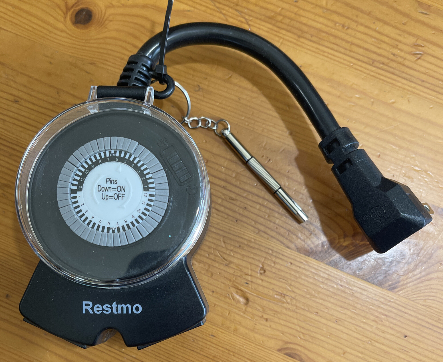 Restmo 24-Hour Waterproof Plug-In Outdoor Timer
