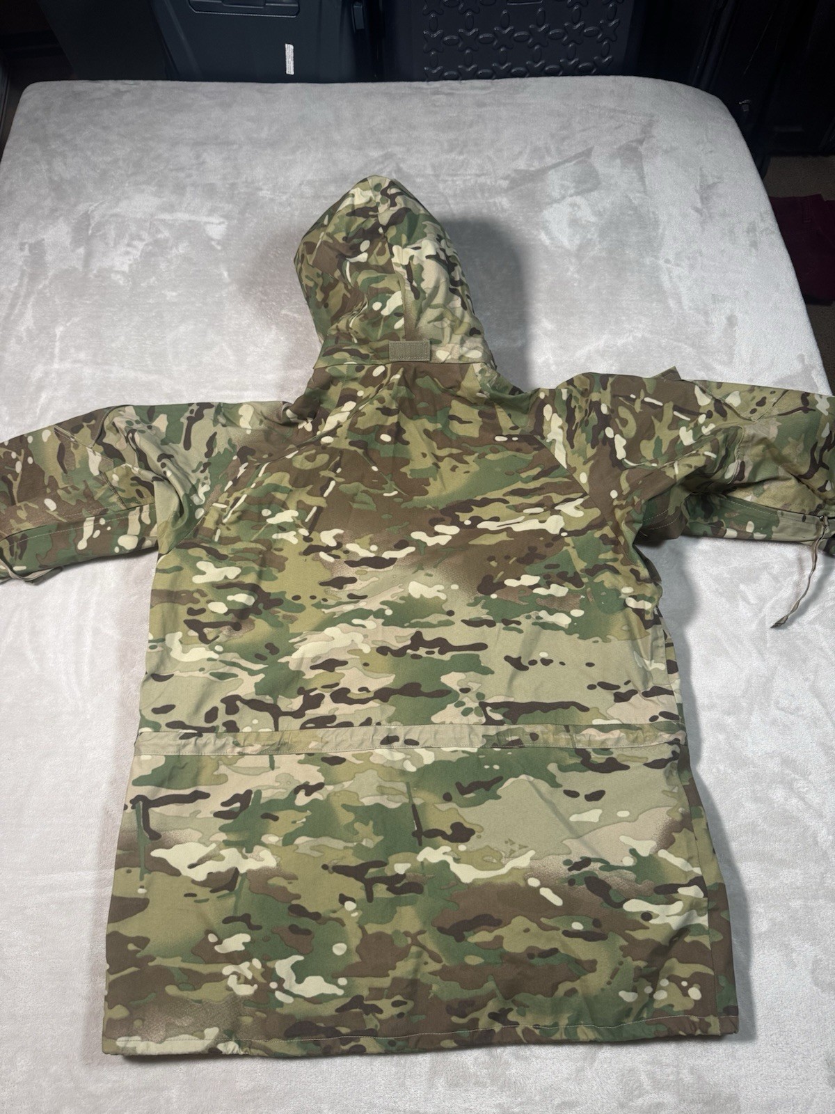 Military Issue Apecs Gore Tex Parka Jacket Size Medium Multicam Camo