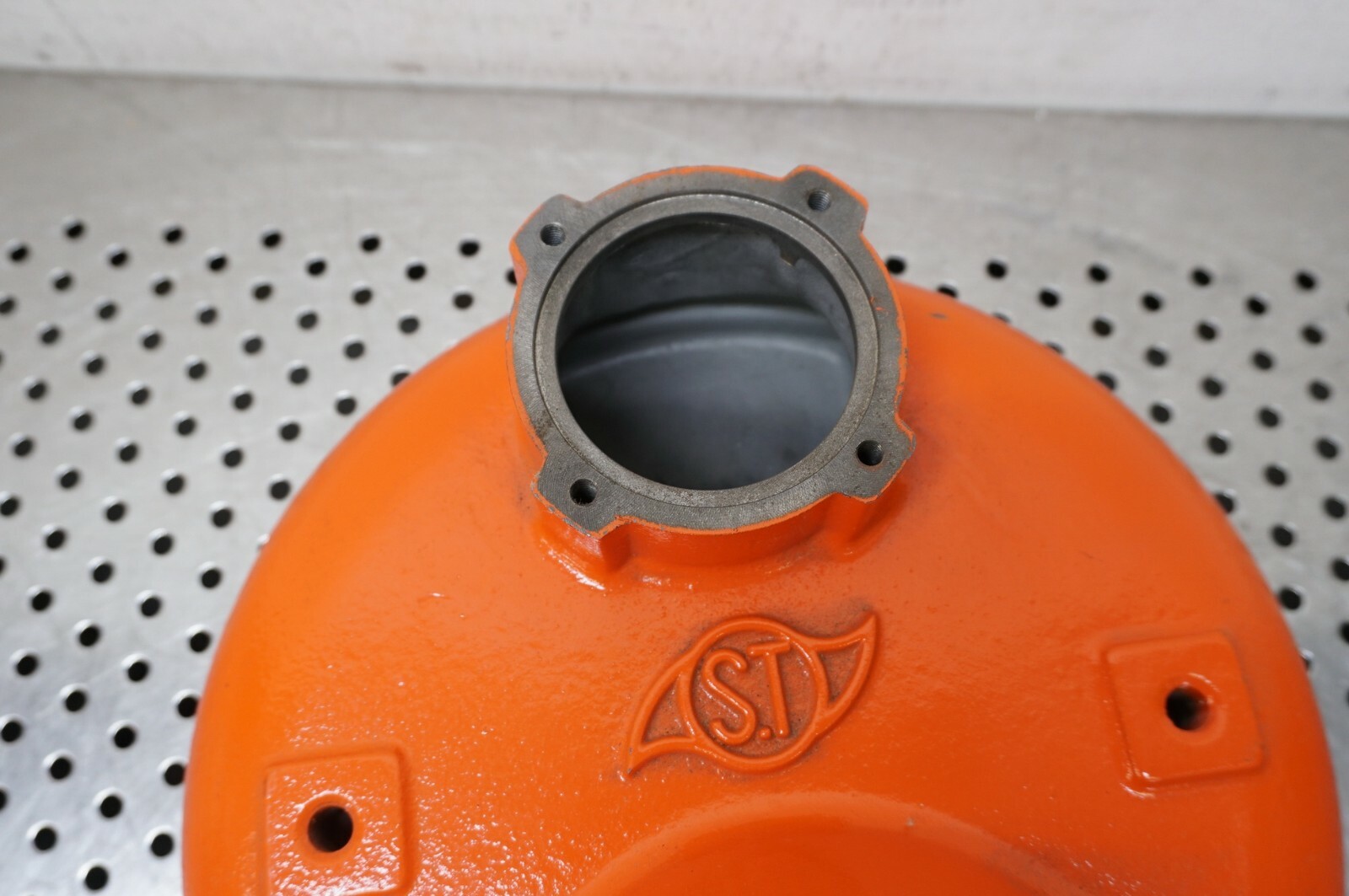 Multiquip head cover 0203050156 ST-3050/D