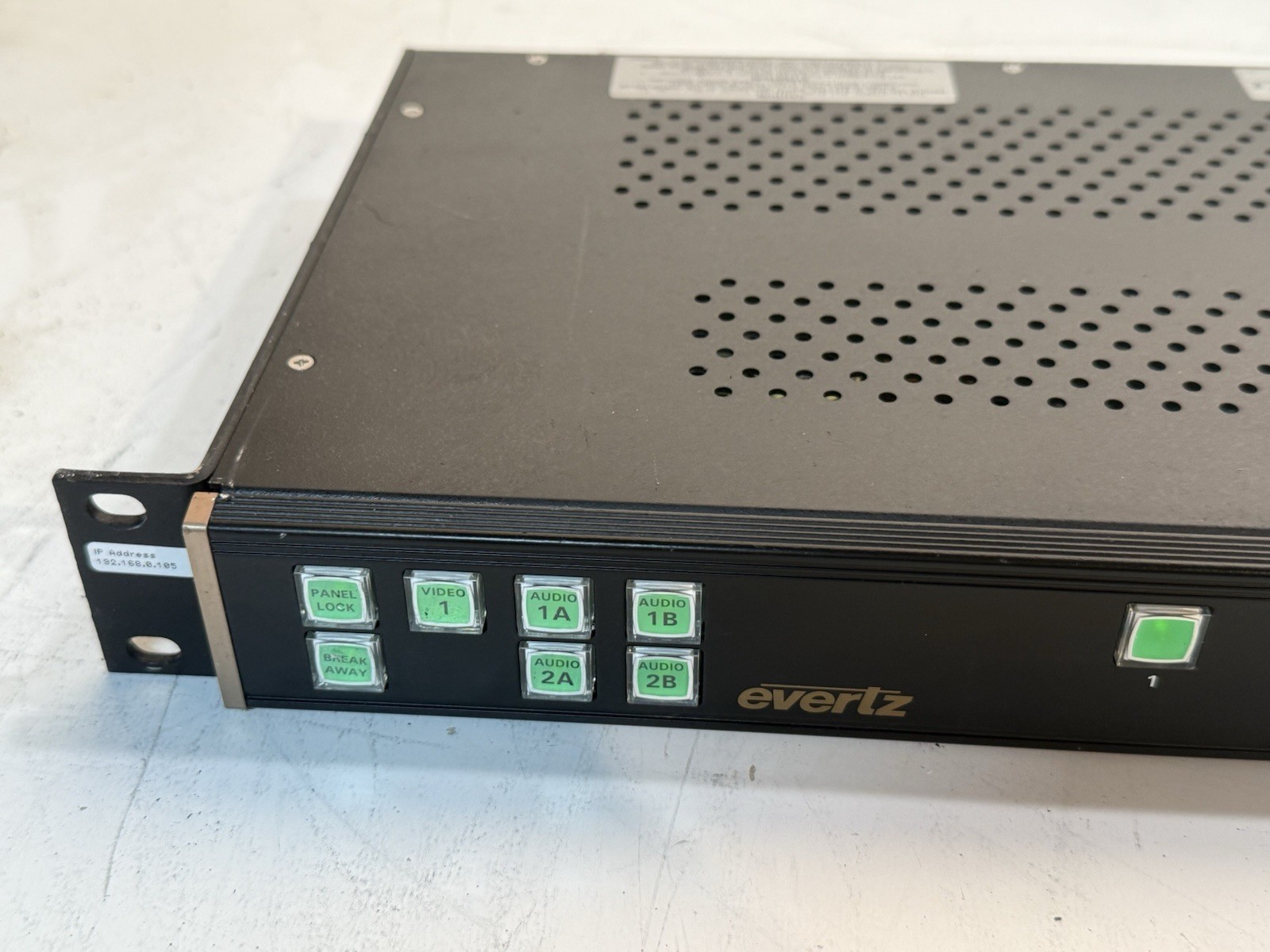 Evertz X-0401-3G-AES4 4x1 Router
