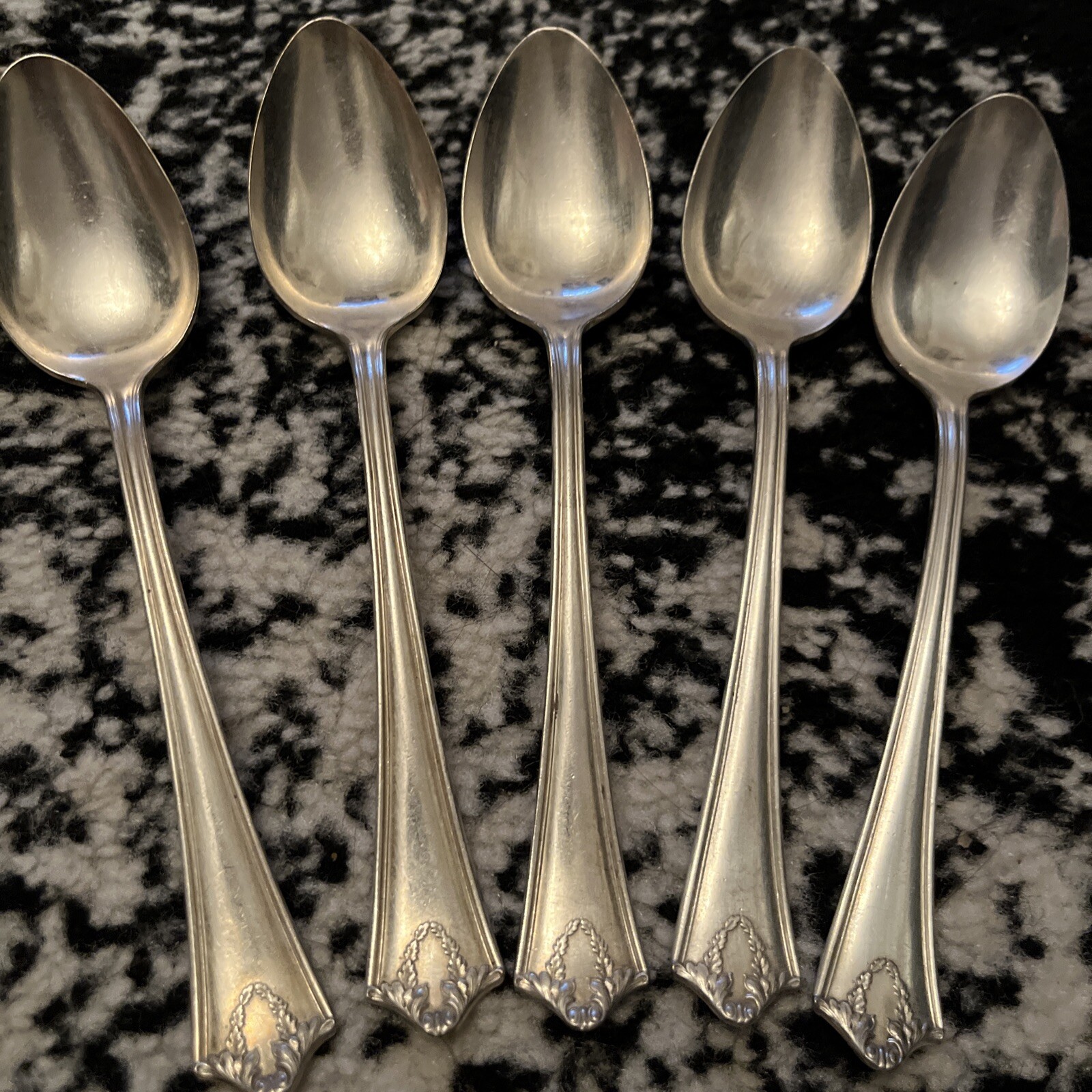 5! WILLIAMS BROS IMPERIAL SILVERPLATE TEASPOONS 1919 4 Sets Ava 6”L
