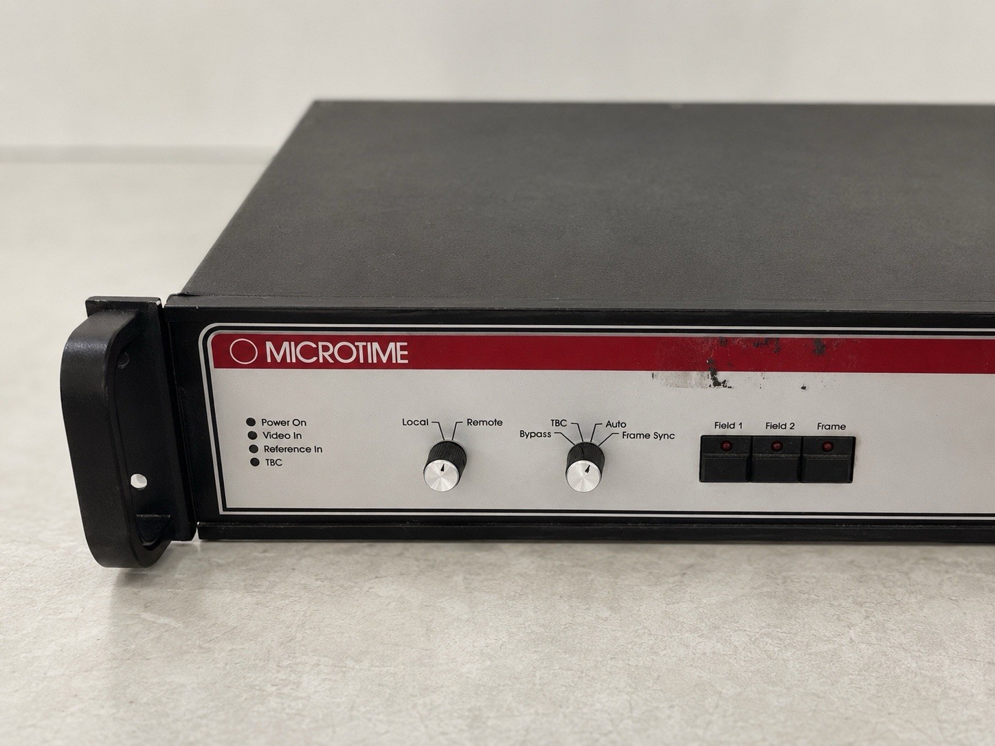 Microtime S-230 TBC/Frame Synchronizer Rack-Mountable w/ Video Gain Chroma Phase