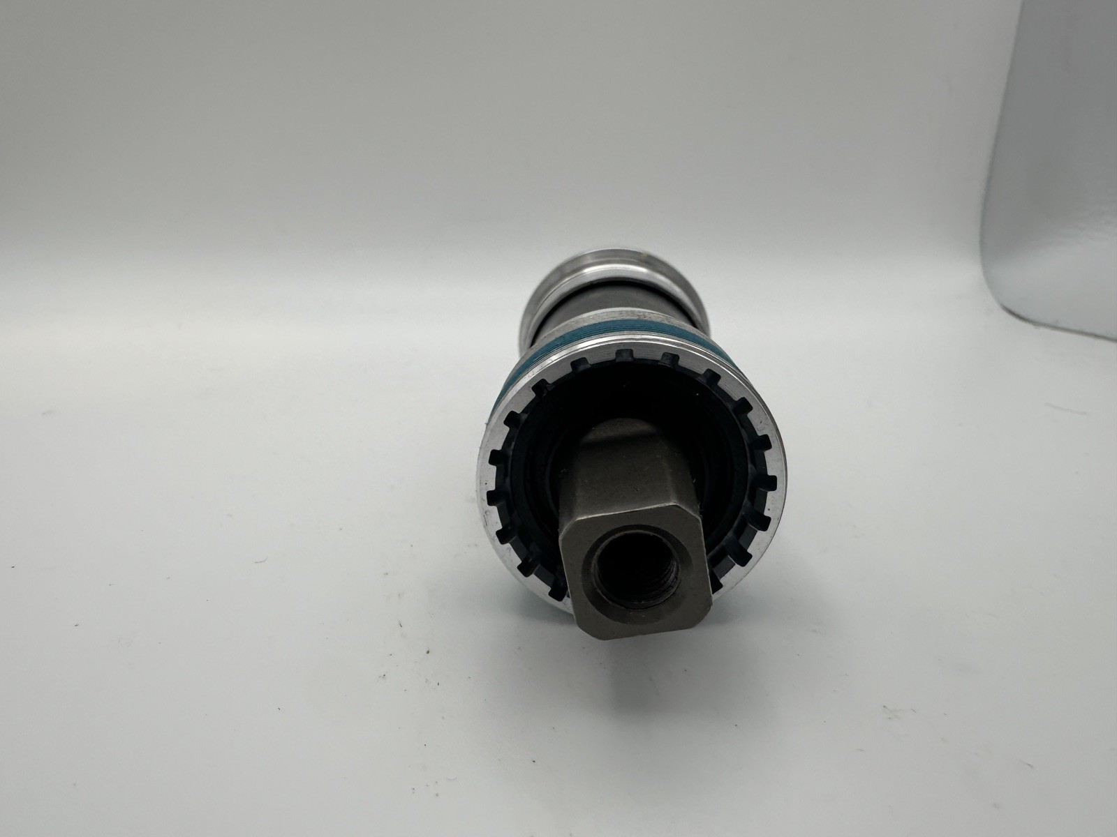 Shimano EBBUN300B18X Bottom Bracket - Silver