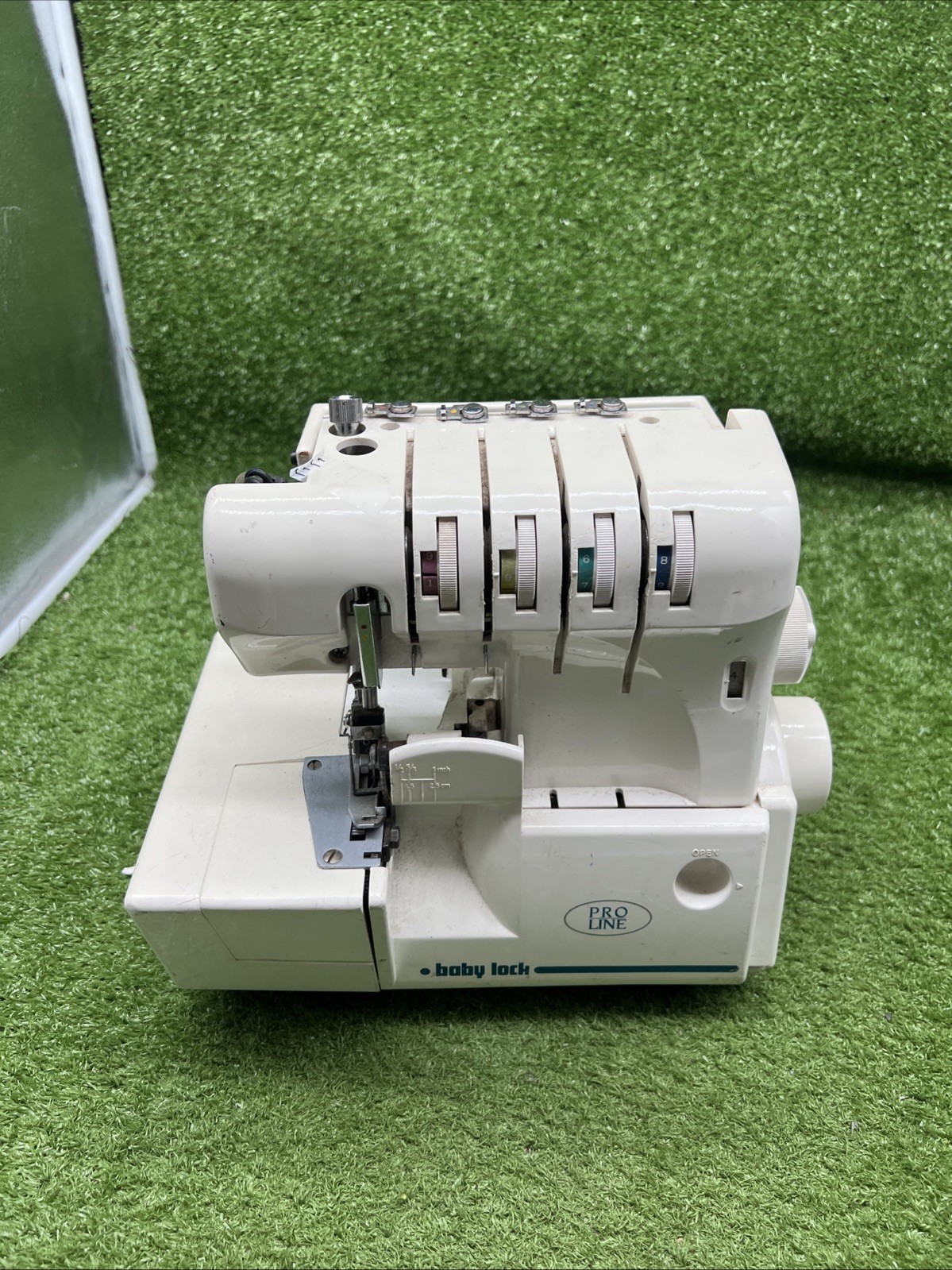 Baby Lock BL450 Pro Line ~ Untested.   S2