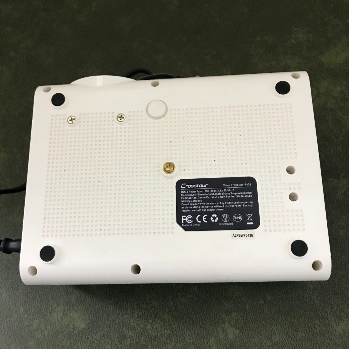Crosstour P600 Video Projector Works!