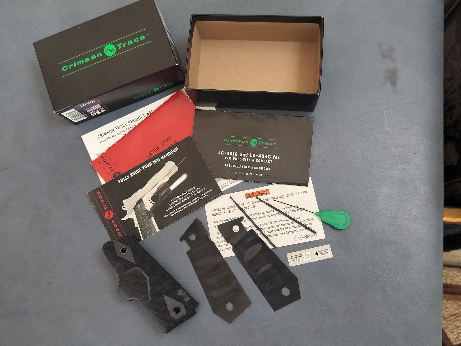 Crimson Trace LG-401G Lasergrips, Green Laser, Black Grips, for Full Size 1911