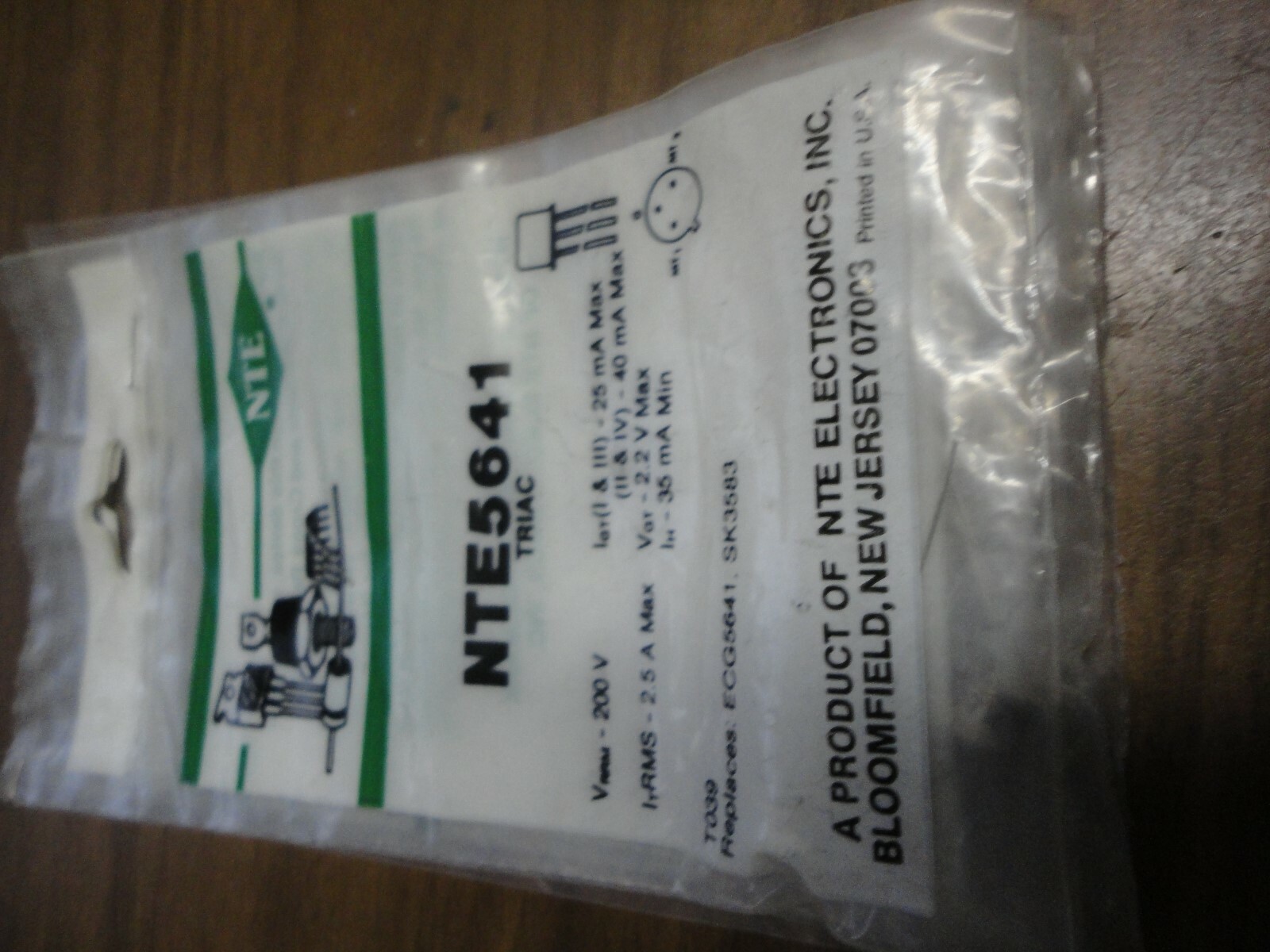 NTE5641 TRIAC 200V 2.5A .  FREE USA SHIPPING