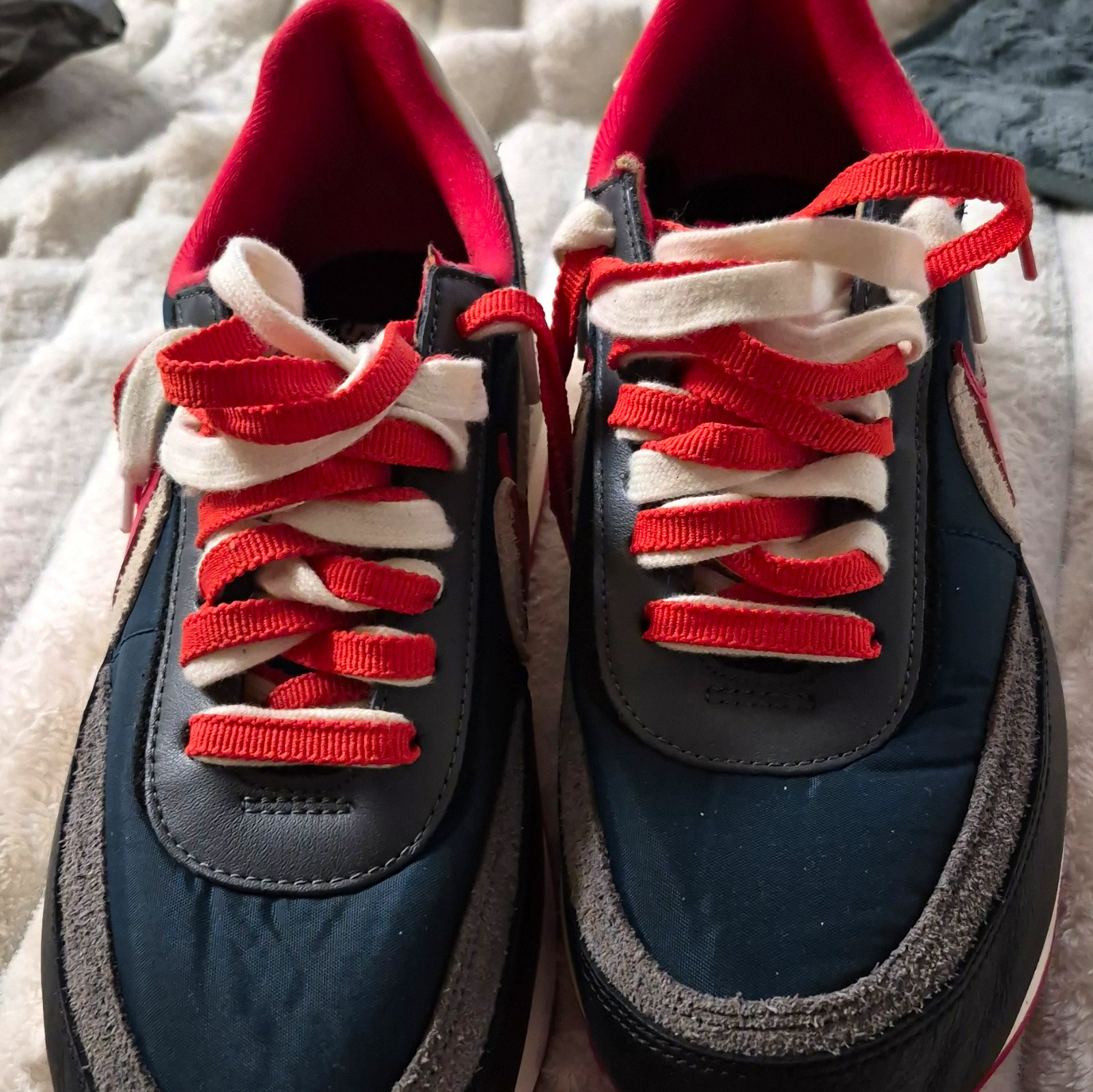 Nike x sacai x Undercover Low Top Lace-Up Colorblock Sneakers Drk Green/Red