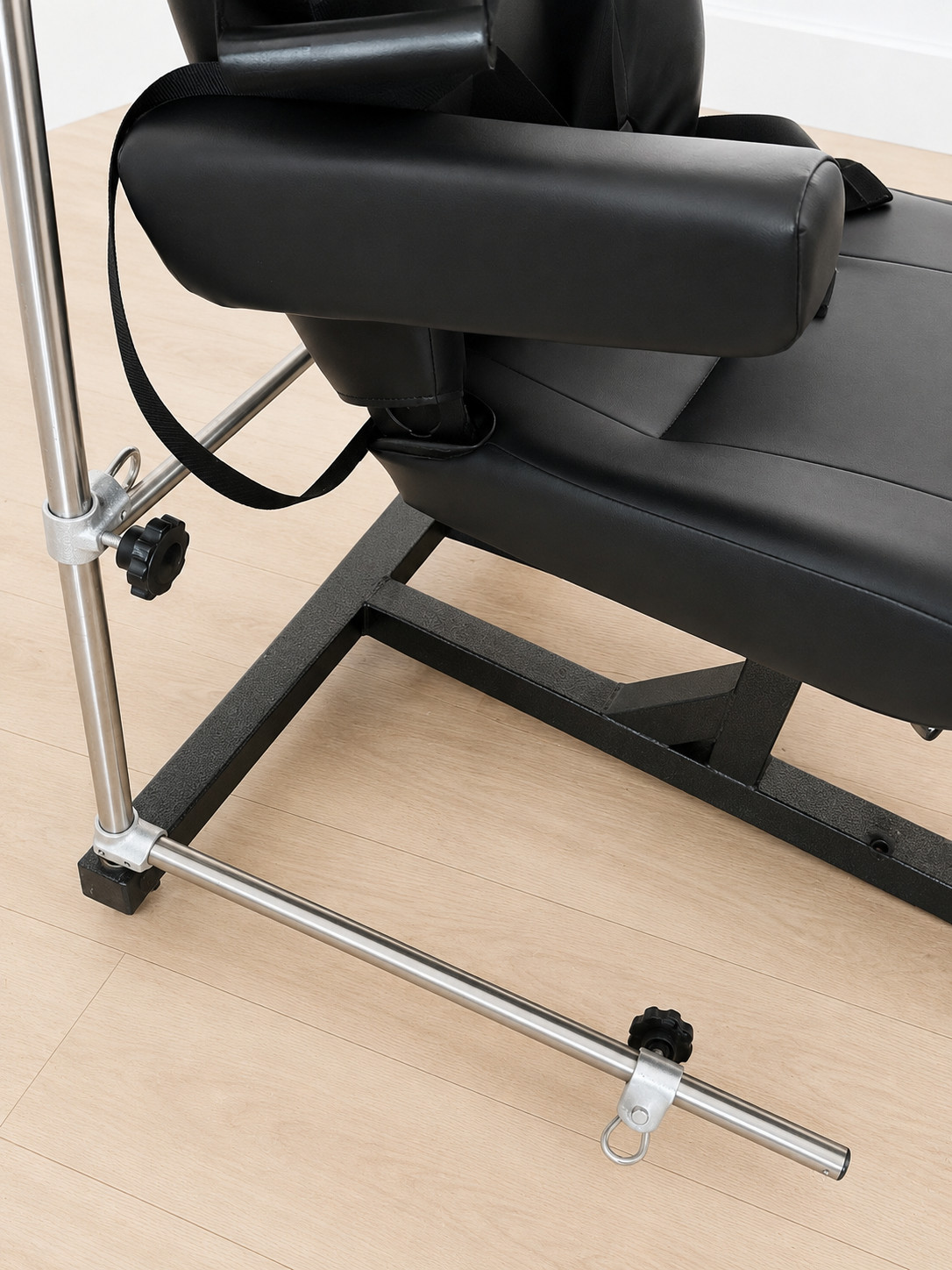Quadriciser Post Stroke Exerciser