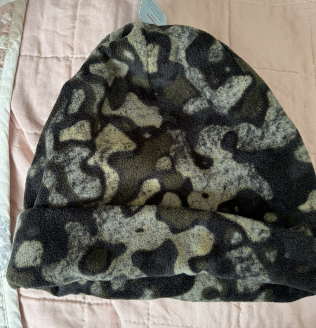 Child’s Winter Camo Beanie Winter Hat Cat & Jack NWT