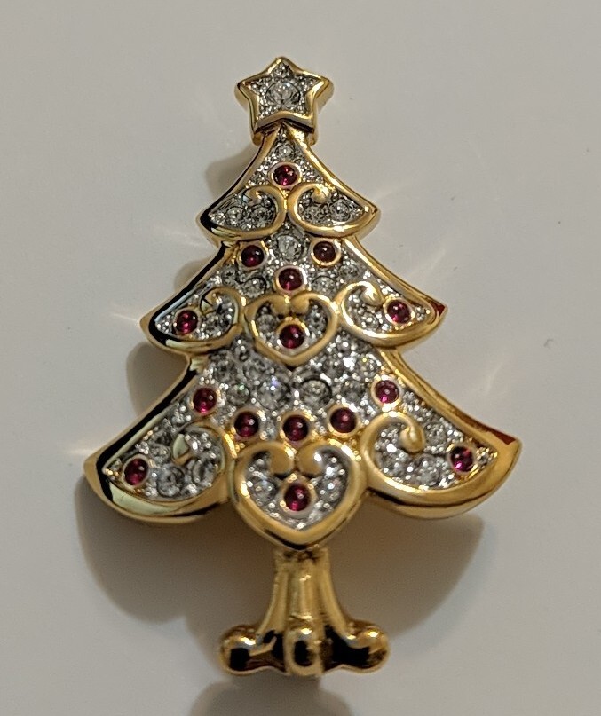 Gold Toned Swarovski Christmas Tree Pin/Brooch Signed