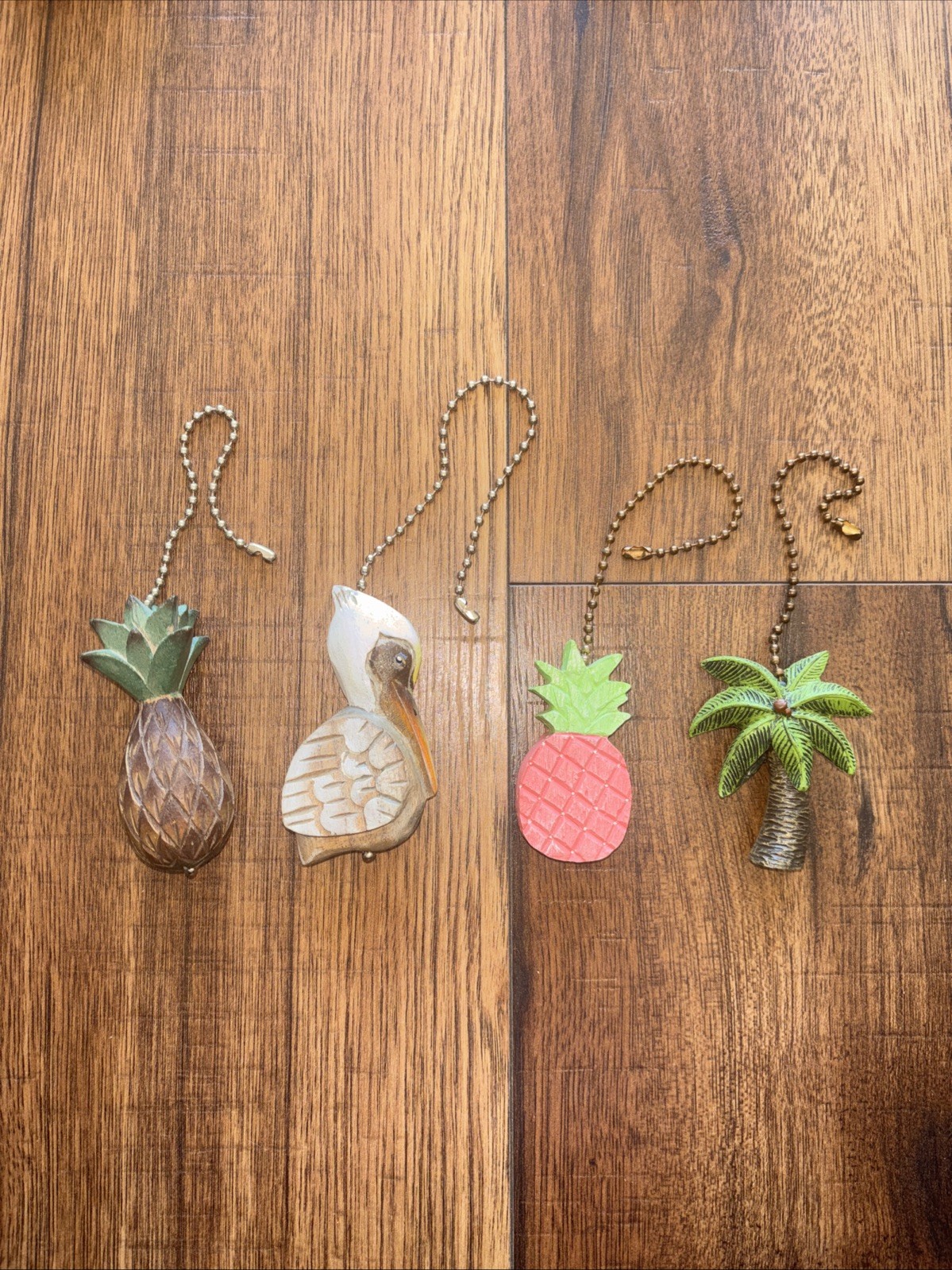Fan Or Light Pulls Set of 4 Wooden
