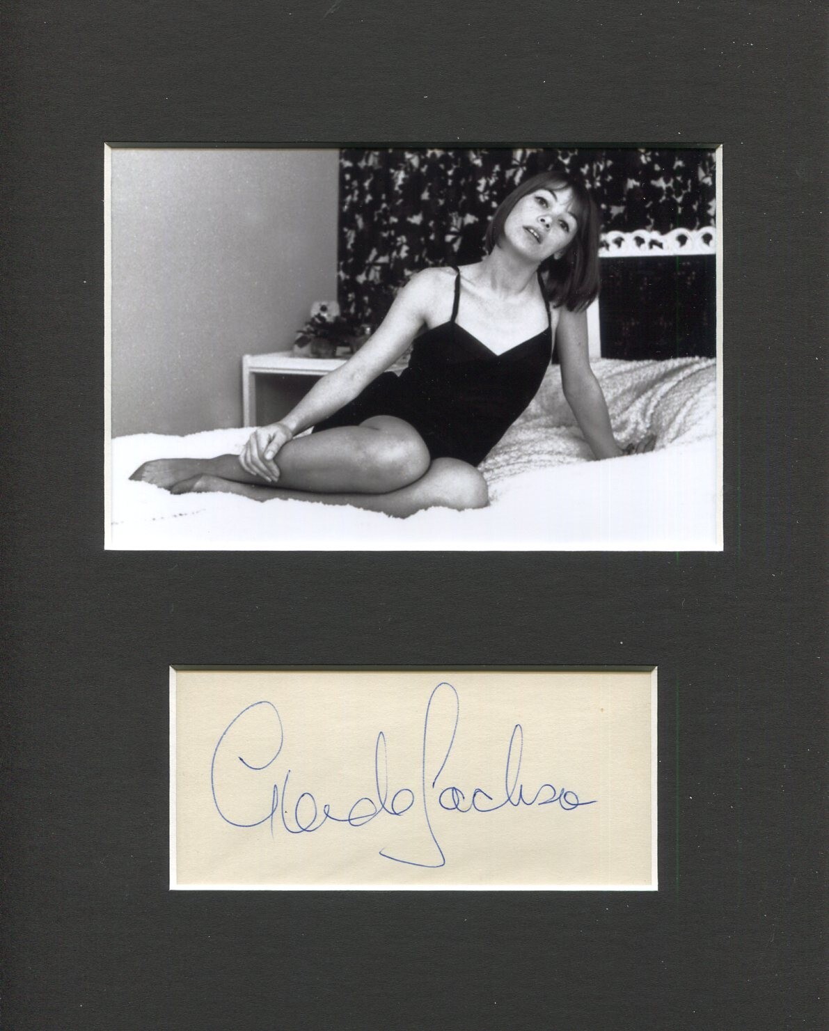 Glenda Jackson Sunday Bloody Sunday Women in Love Signed Autograph Photo Display