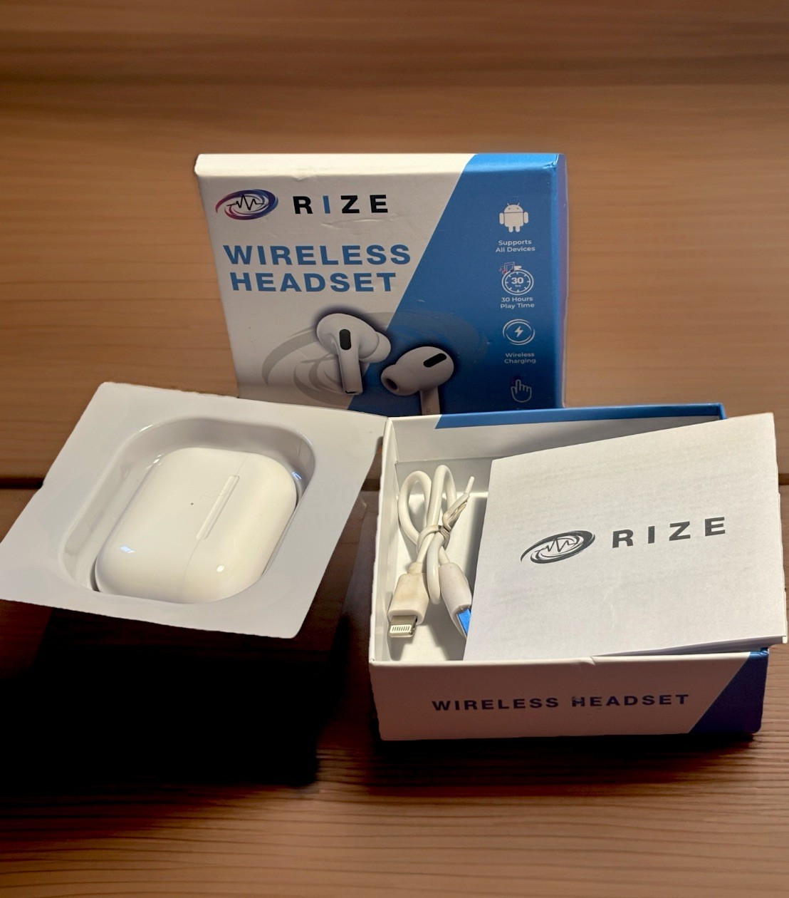 RIZE WIRELESS HEADSET/EarBuds w/charging Station NEW in Box