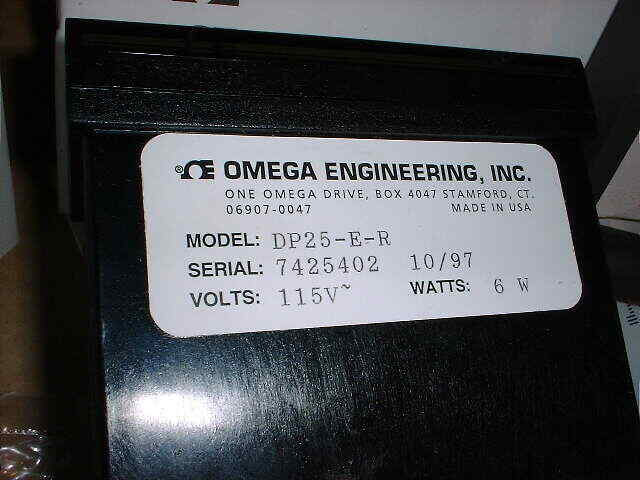 NEW Omega Process Meter - DP25-E-R - 120 VAC (17270-H2)