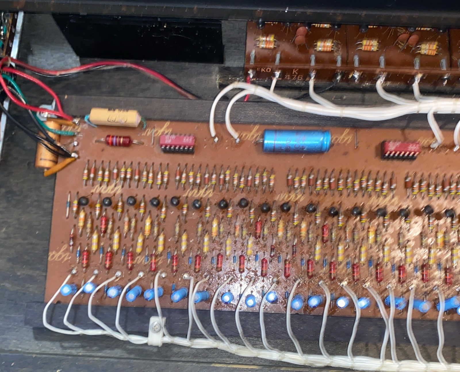 Vintage 70s Earth Sound Research Solid State Electric Keyboard Piano