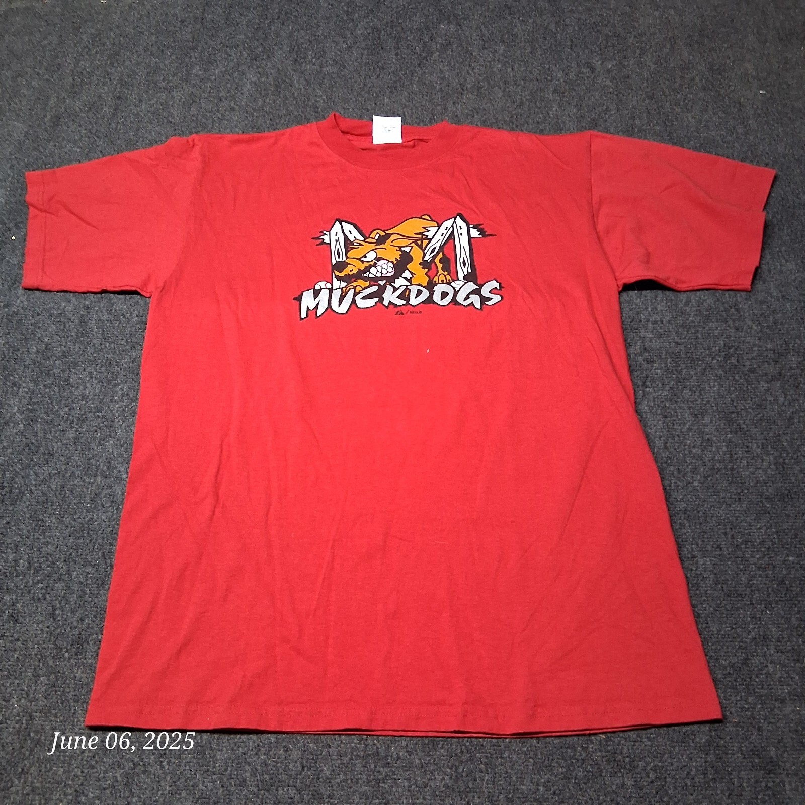 MUCKDOGS MILB T Shirt Majestic Size XL Red Crew Neck Short Sleeve