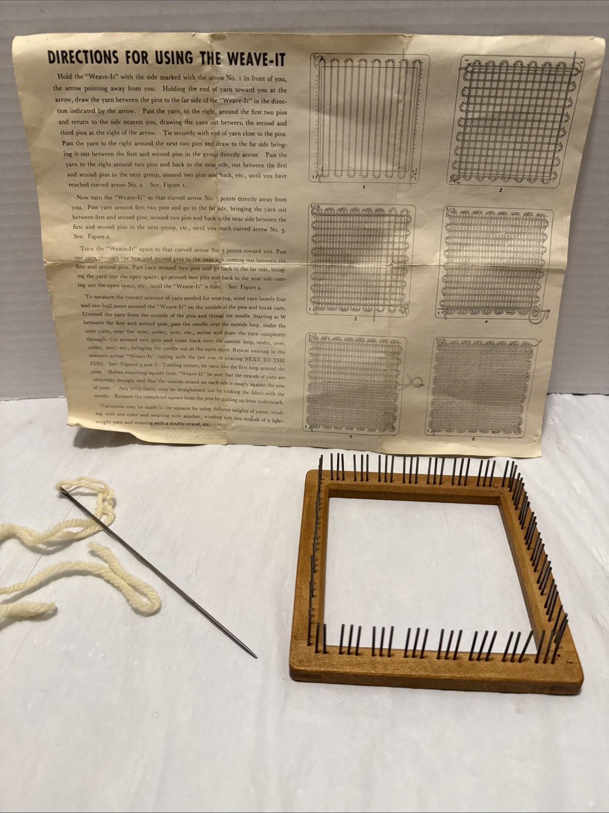 Weave It Vintage Weaving Looms Wooden Hero Manufacturing Made USA-Rare 4.5”x4.5”