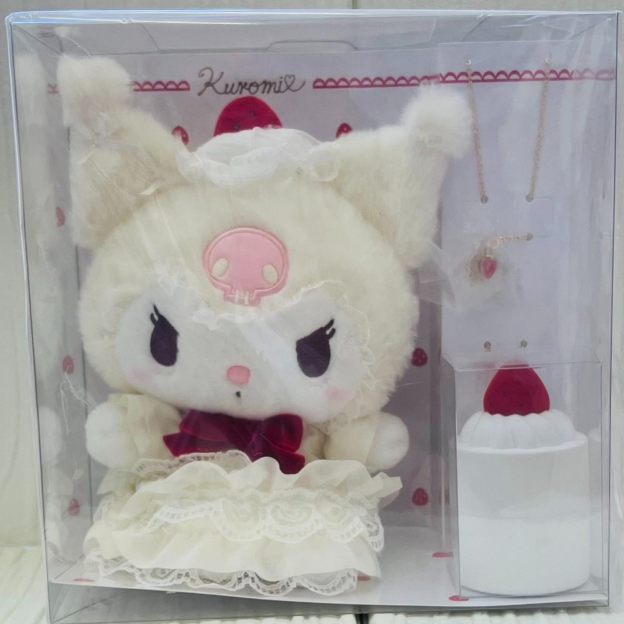 Sanrio Kuromi shortcake Design Series Plush Doll & Necklace Set NEW Japan