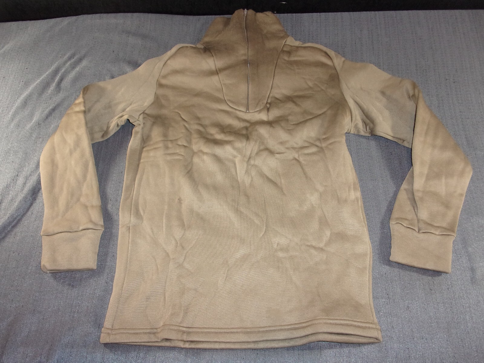 ECWS COLD WEATHER THERMAL POLYPRO POLYPROPYLENE DESERT SHIRT ZIP UP EXTRA SMALL