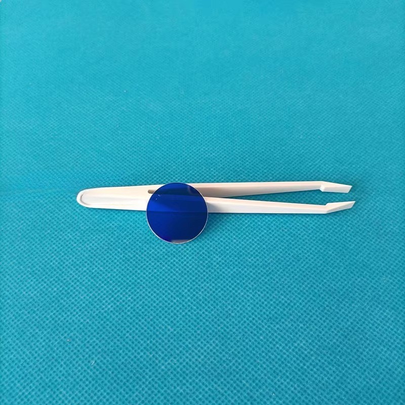 700nm 705nm 730nm 75nm 780nm 800nm 806nm narrow-bandpass coated optical filters