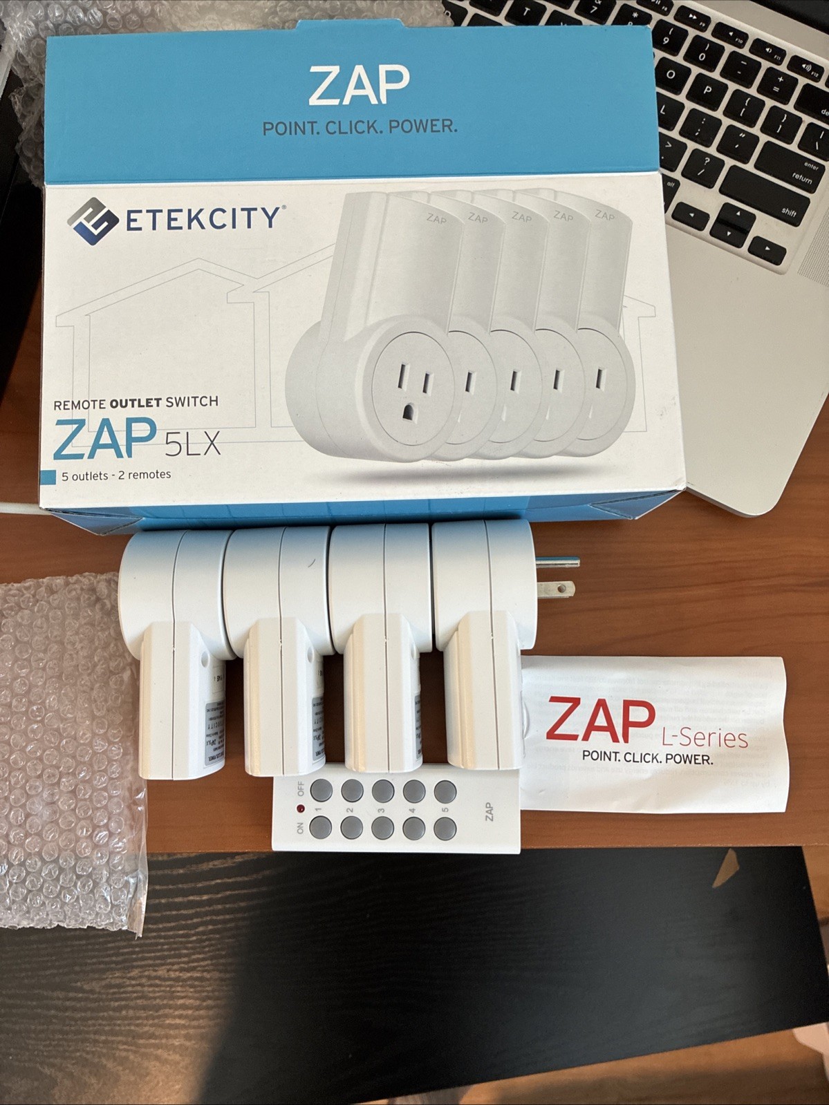 Set Of 4 ZAP Remote Outlet Switch 1 Remote 5LX-S Wireless Power Controls